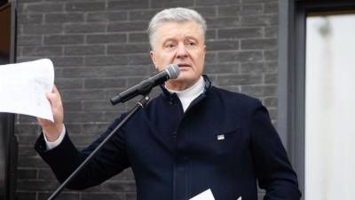 Глава ЛНР опроверг возможность победы Порошенко на выборах