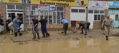 В Киргизии из-за частичного прорыва дамбы эвакуировали 1,5 тысячи человек