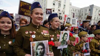 В России продлили сроки подачи заявок на участие в онлайн-шествии "Бессмертного полка"