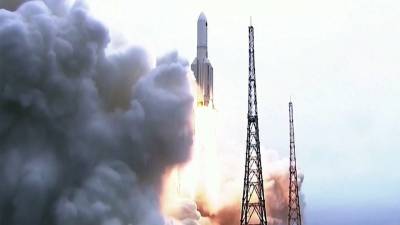 Роскосмос продолжает следить за движением неуправляемой ступени китайской ракеты-носителя, которая вывела на орбиту модуль будущей орбитальной станции