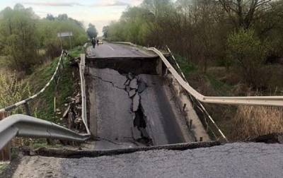 Полвека без ремонта. Почему в Украине падают мосты