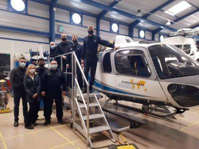 Во Франции стартовали курсы по подготовке украинских пограничников к авиапатрулированию на вертолетах AIRBUS H125