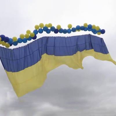 В Харькове неизвестные разорвали баннеры с поздравлениями ко Дню Победы