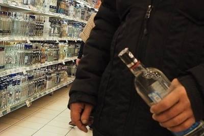 Когда «горят трубы»: житель Ярославля получил уголовное дело из-за бутылки водки