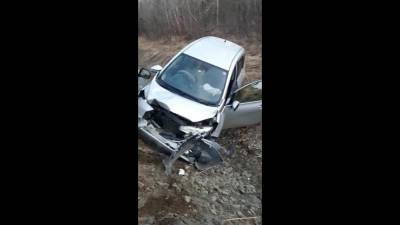 Два автомобиля столкнулись на трассе в Смирныховском районе