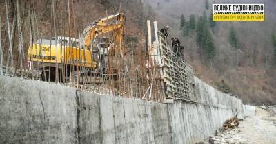 "Большая стройка" Зеленского: на Закарпатье завершается строительство крупнейшей подпорной стенки Украины
