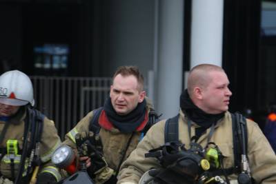 50 пожарных тушили возгорание в квартире на Звездинке в Нижнем Новгороде