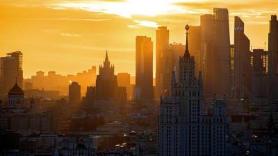 «Курс на улучшение»: синоптики рассказали о погоде в Москве в заключительные дни майских праздников
