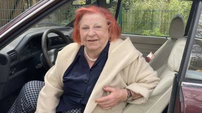20 лет пенсионерка из Бранденбурга водила автомобиль в состоянии алкогольного опьянения и без прав