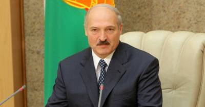 Лукашенко заявил, что готов к досрочным выборам, но только параллельно с США