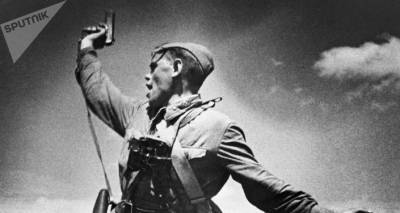 Обстрелы, блокада, смерть и знамя Победы: Великая Отечечственная в архивных снимках
