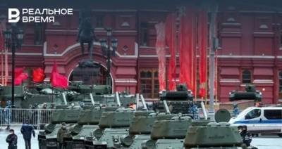 Итоги дня: крупный пожар в челнинском СНТ, репетиция парада в Москве и переговоры с Израилем