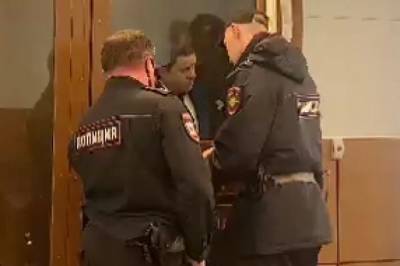 Суд арестовал гендиректора столичной гостиницы после крупного пожара