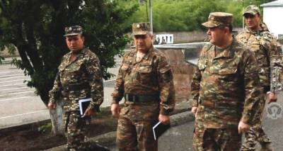 Начальник Генштаба Армении посетил военные части на северо-востоке