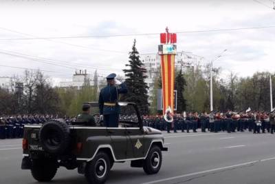 Танк Т-26 загорелся во время репетиции парада в Уфе
