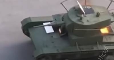 В России на репетиции парада сожгли древний танк