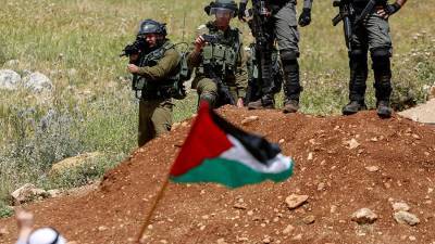 Более 50 палестинцев пострадали в столкновениях с полицией в Иерусалиме