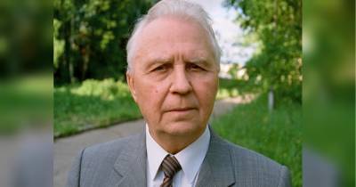 На 101-му році життя помер колишній секретар ЦК КПРС Єгор Лігачов