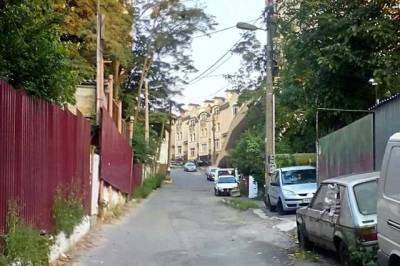 Киевлянам предложили переименовать улицу в честь уголовника-рецидивиста