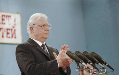 Умер бывший секретарь ЦК КПСС Егор Лигачев: именно он – автор фразы "Борис, ты не прав"