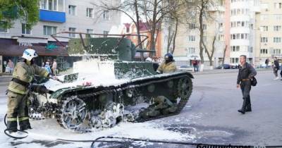 В России во время репетиции парада Победы загорелся танк