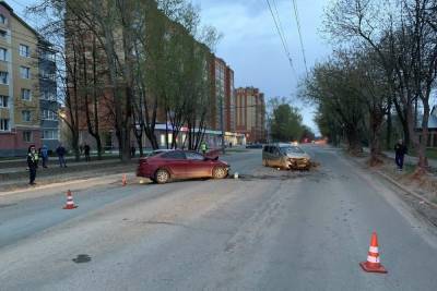 Пять человек пострадали в ДТП на улице Йошкар-Олы