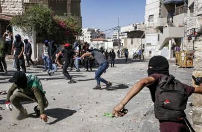 Около 200 палестинцев пострадали в столкновениях с силовиками в Восточном Иерусалиме
