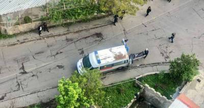 Один упал, второй был ранен: очевидцы представили подробности убийства в Ереване. Фото
