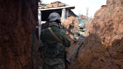 На Донбассе враг ударил по позициям ВСУ из минометов и гранатометов