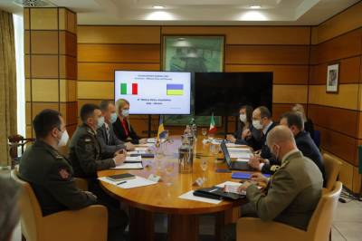 Министерство обороны договорилось о сотрудничестве с вооруженными силами Италии: фото