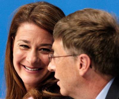 Акции, земли, особняки: Bloomberg сообщает о доле жены Гейтса при разводе