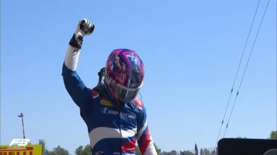 Россиянин Смоляр выиграл первую гонку сезона "Формулы-3"