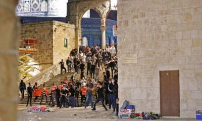 Рамадан в Иерусалиме завершился столкновениями: почти 150 раненых