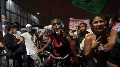 Рио-де-Жанейро: протесты против полицейского произвола
