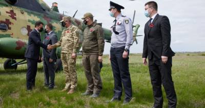 День памяти: Зеленский отправился с послами ЕС и G7 на Луганщину
