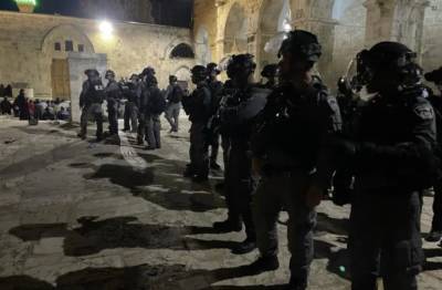 Столкновения на Храмовой горе в Иерусалиме: число пострадавших растет – видео - 24tv.ua - Палестина - Иерусалим - Восточный Иерусалим