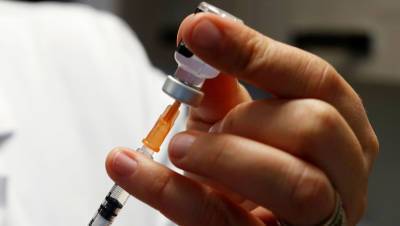Еврокомиссия утвердила контракт на 1,8 млрд доз вакцины Pfizer от COVID-19