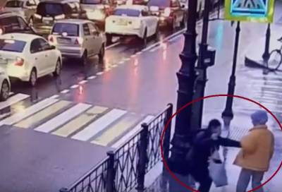 Задержан мужчина, напавший с ножом на девятиклассницу в Петербурге
