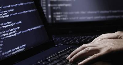 Двое россиян признали себя виновными в кибератаках на США