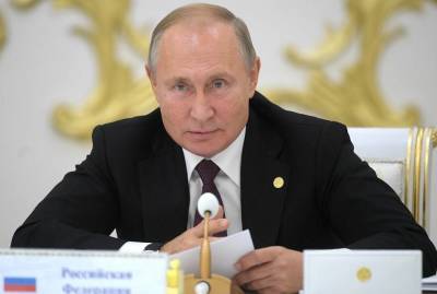 Путин поздравил с Днем Победы народы Грузии и Украины, проигнорировав глав этих стран