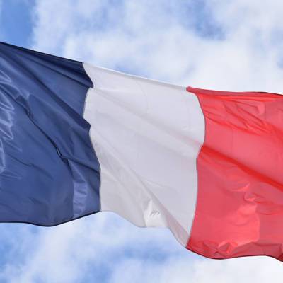 Франция создает список стран для путешествий своих граждан