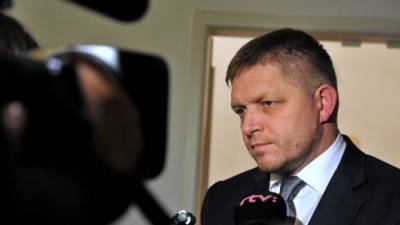 Экс-премьер Словакии обвинил правительство страны в русофобии чудовищных размеров