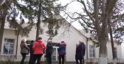 На учебу за 10 километров: в селе на Черкасчине закрывают школу