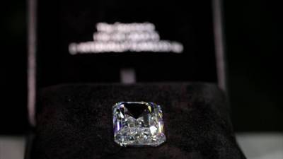 Гигантский российский бриллиант выставлен на аукционе Christie's