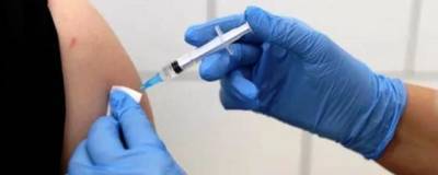 В Роспотребнадзоре рассказали, кому нельзя вакцинироваться от коронавируса