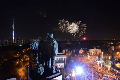 Синоптик рассказал, увидят ли москвичи праздничный салют 9 мая