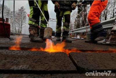 На внешнем кольце КАД Петербурга до конца мая перекроют две полосы