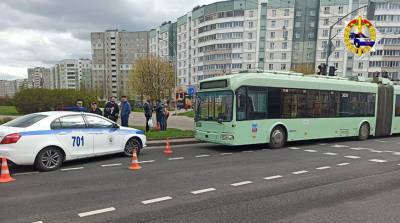 В Минске на улице Рафиева троллейбус совершил наезд на пешехода
