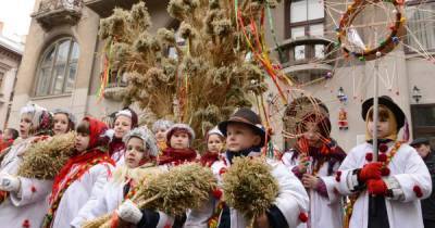 Какие праздники украинцы любят больше всего: результаты опроса