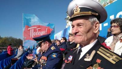 Праздник Великой Победы отмечают по всей России